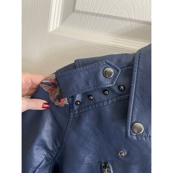 COLLEEN LOPEZ Blue Faux Leather Floral Embroidered Studded Zip Moto Jacket Sz XL - Picture 6 of 14